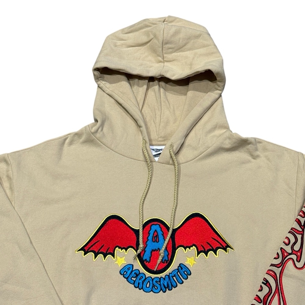 NWOT Aerosmith Embroidered Pullover Hoodie Sweatshirt Women’s Sz S - Picture 3 of 6